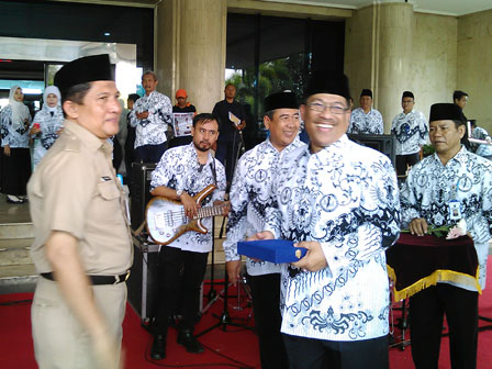 Pencarian PGRI Tambruw - Persatuan Guru Republik Indonesia Cabang Kabupaten Tambruw